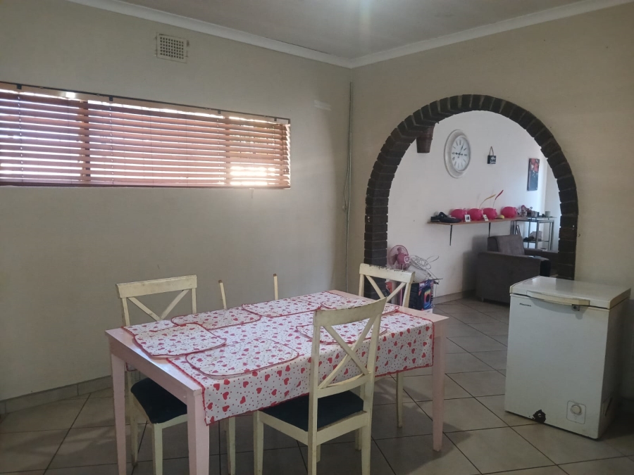 3 Bedroom Property for Sale in Empangeni Central KwaZulu-Natal