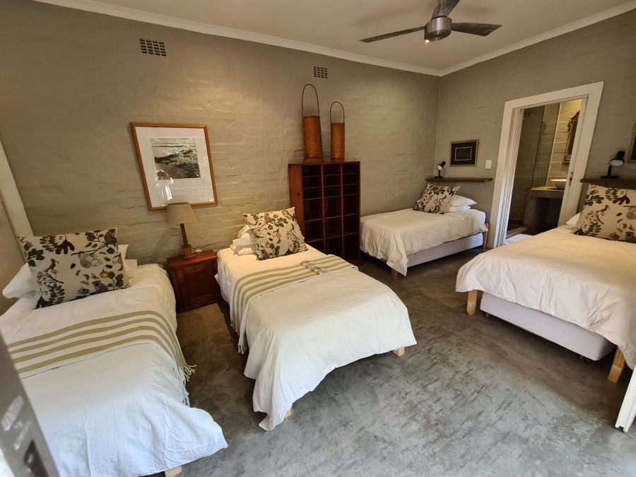 5 Bedroom Property for Sale in Zinkwazi Beach KwaZulu-Natal