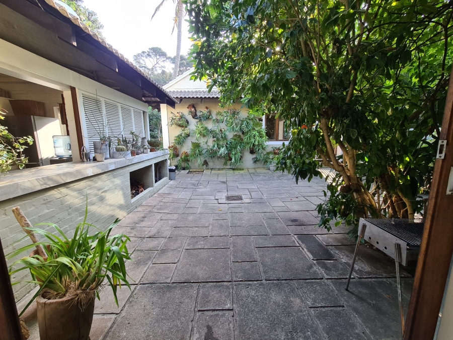 5 Bedroom Property for Sale in Zinkwazi Beach KwaZulu-Natal