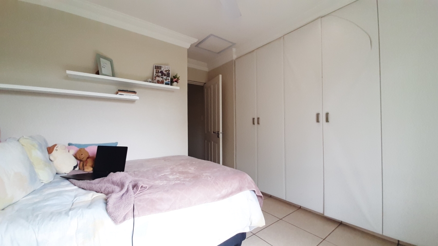 4 Bedroom Property for Sale in Seaward Estate KwaZulu-Natal