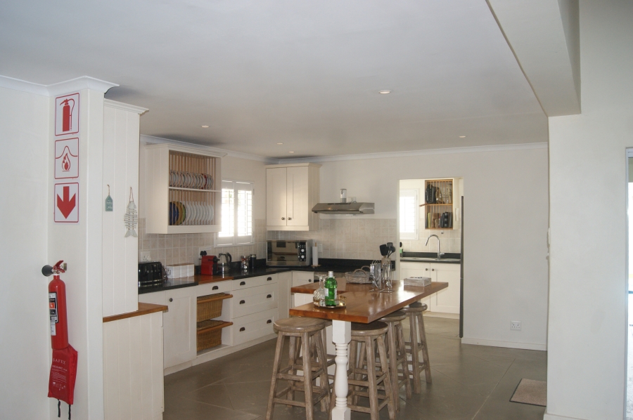 5 Bedroom Property for Sale in Prince