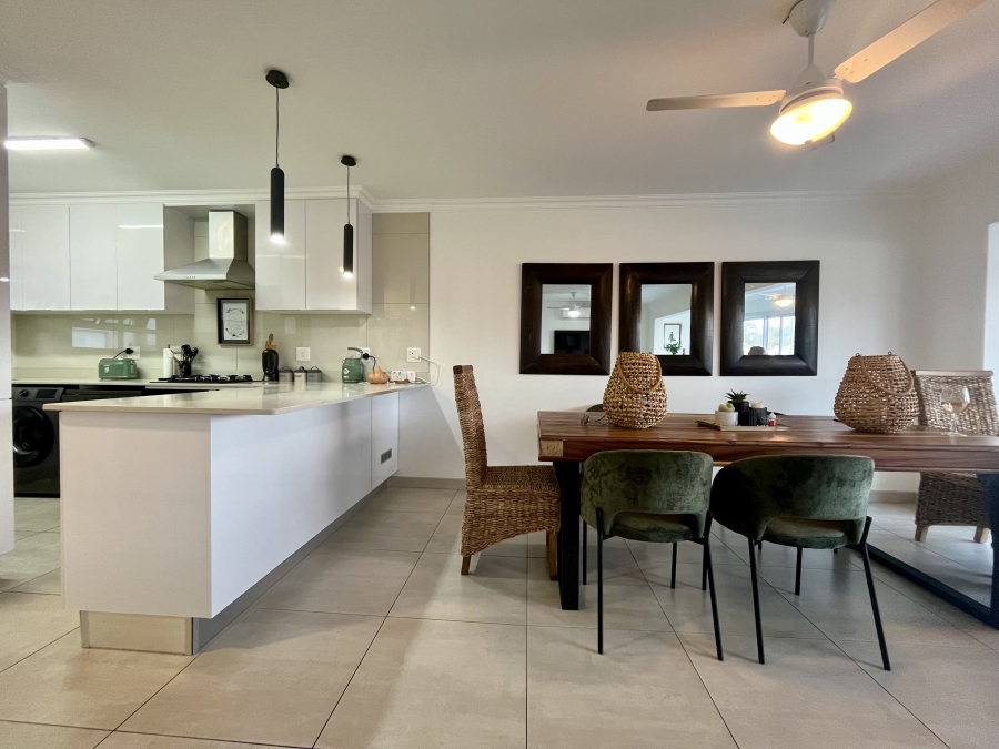 3 Bedroom Property for Sale in Willard Beach KwaZulu-Natal