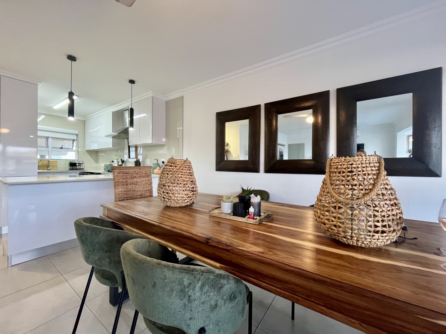 3 Bedroom Property for Sale in Willard Beach KwaZulu-Natal