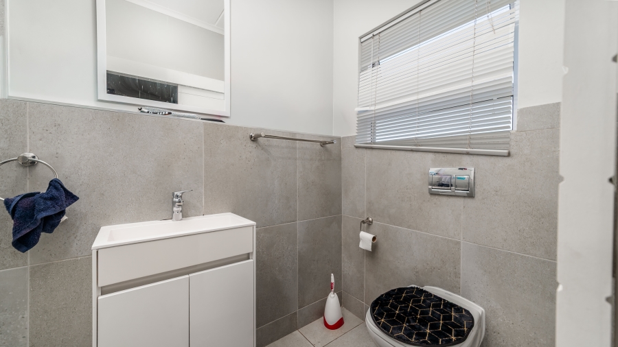 3 Bedroom Property for Sale in Manor Estates KwaZulu-Natal