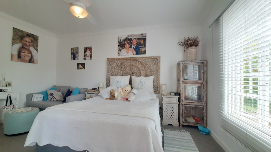 3 Bedroom Property for Sale in Willard Beach KwaZulu-Natal