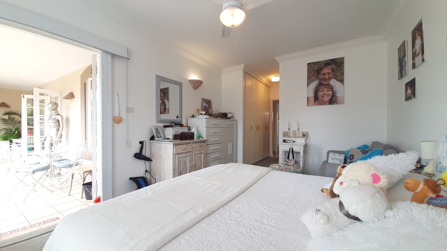 3 Bedroom Property for Sale in Willard Beach KwaZulu-Natal