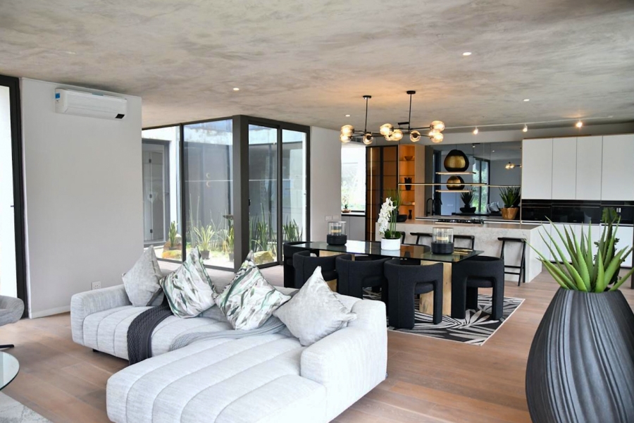 4 Bedroom Property for Sale in Hawaan Forest Estate KwaZulu-Natal