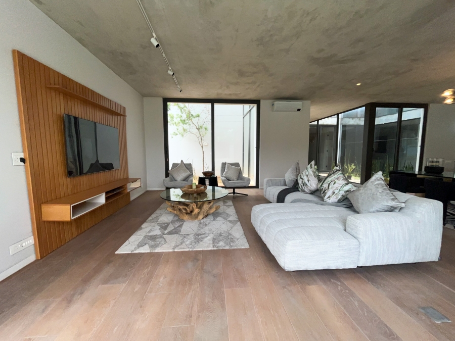 4 Bedroom Property for Sale in Hawaan Forest Estate KwaZulu-Natal