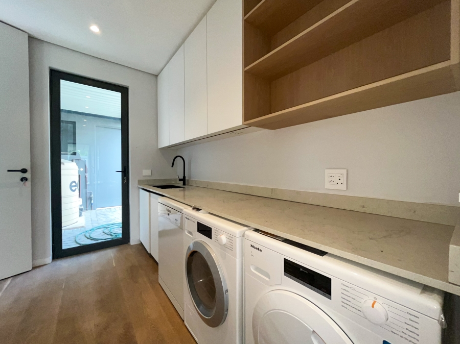 4 Bedroom Property for Sale in Hawaan Forest Estate KwaZulu-Natal