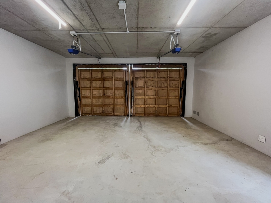 4 Bedroom Property for Sale in Hawaan Forest Estate KwaZulu-Natal