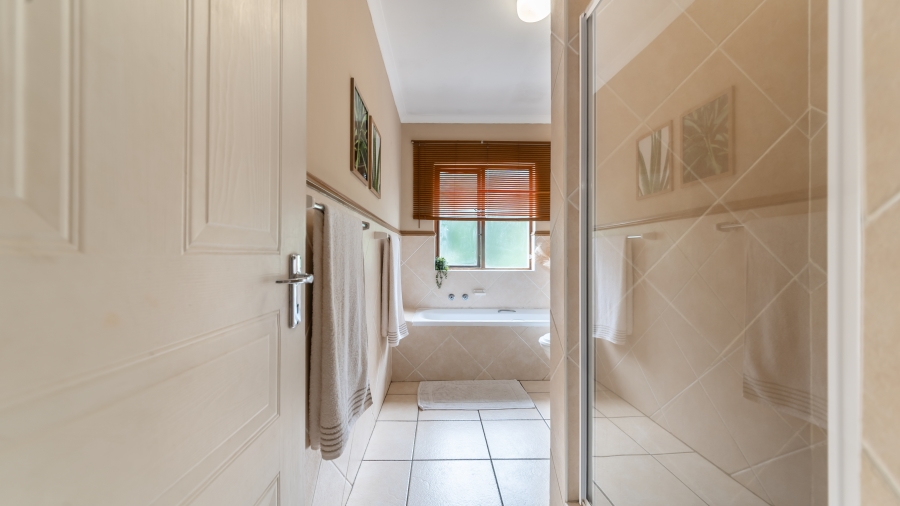 3 Bedroom Property for Sale in Wakenshaw Estate KwaZulu-Natal