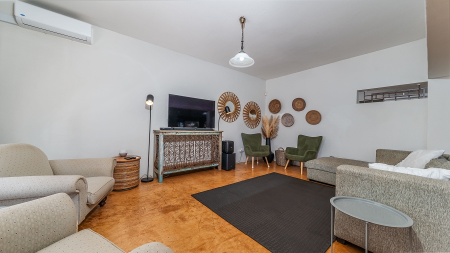 4 Bedroom Property for Sale in Shakas Rock KwaZulu-Natal