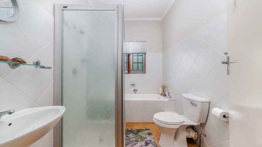 4 Bedroom Property for Sale in Shakas Rock KwaZulu-Natal