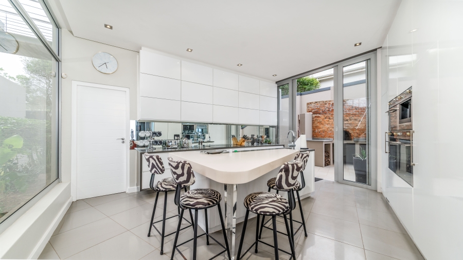 5 Bedroom Property for Sale in Sheffield Beach KwaZulu-Natal