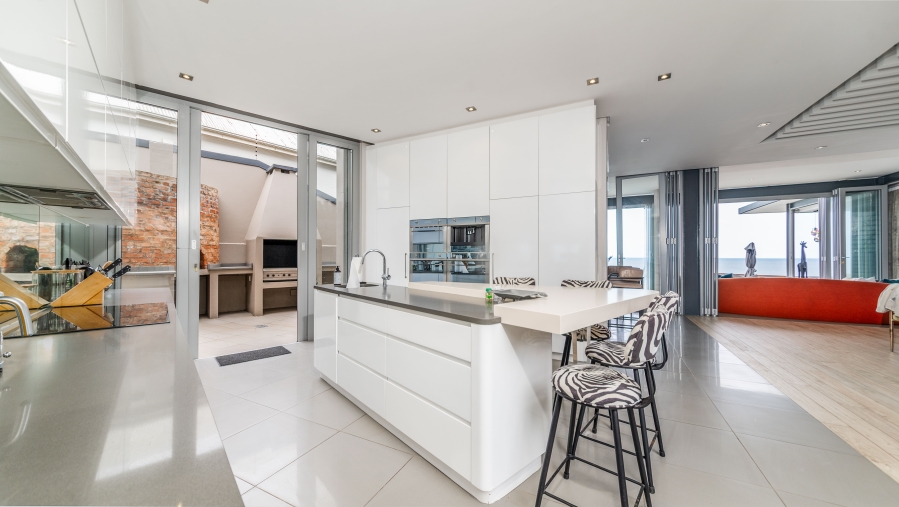 5 Bedroom Property for Sale in Sheffield Beach KwaZulu-Natal