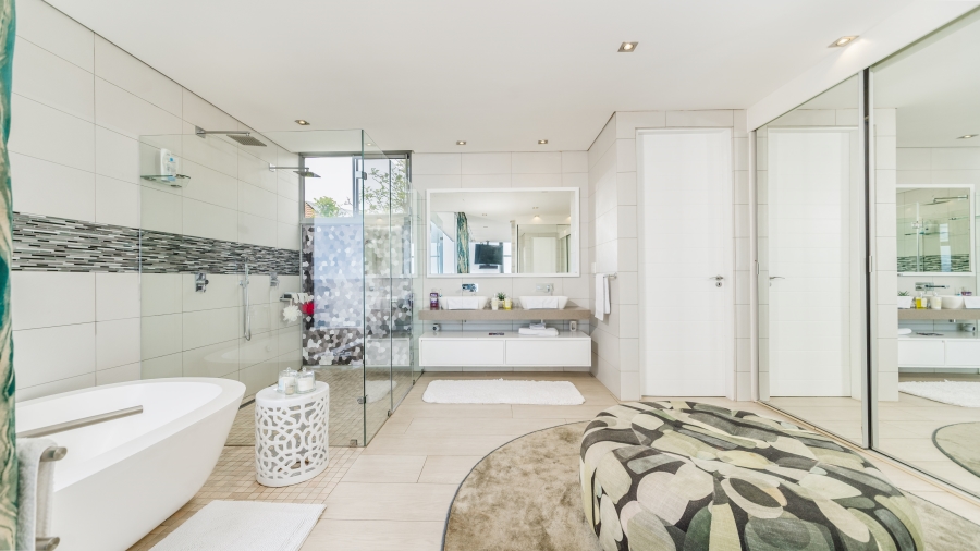 5 Bedroom Property for Sale in Sheffield Beach KwaZulu-Natal