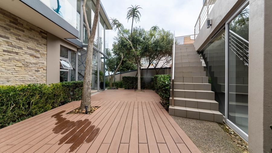 5 Bedroom Property for Sale in Sheffield Beach KwaZulu-Natal