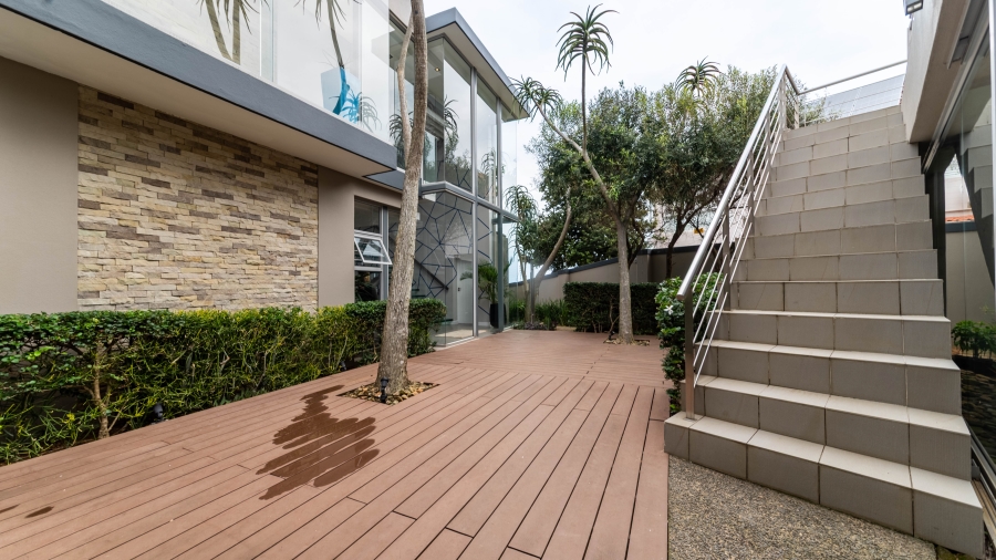 5 Bedroom Property for Sale in Sheffield Beach KwaZulu-Natal