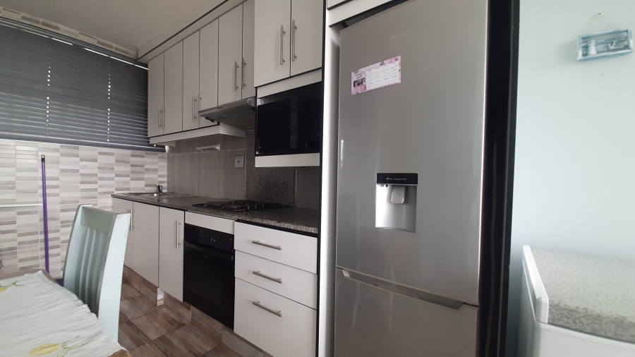 2 Bedroom Property for Sale in Compensation Beach KwaZulu-Natal