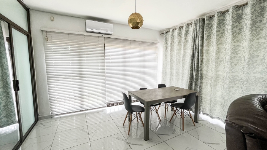 To Let 4 Bedroom Property for Rent in Tinley Manor KwaZulu-Natal