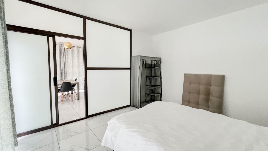 To Let 4 Bedroom Property for Rent in Tinley Manor KwaZulu-Natal