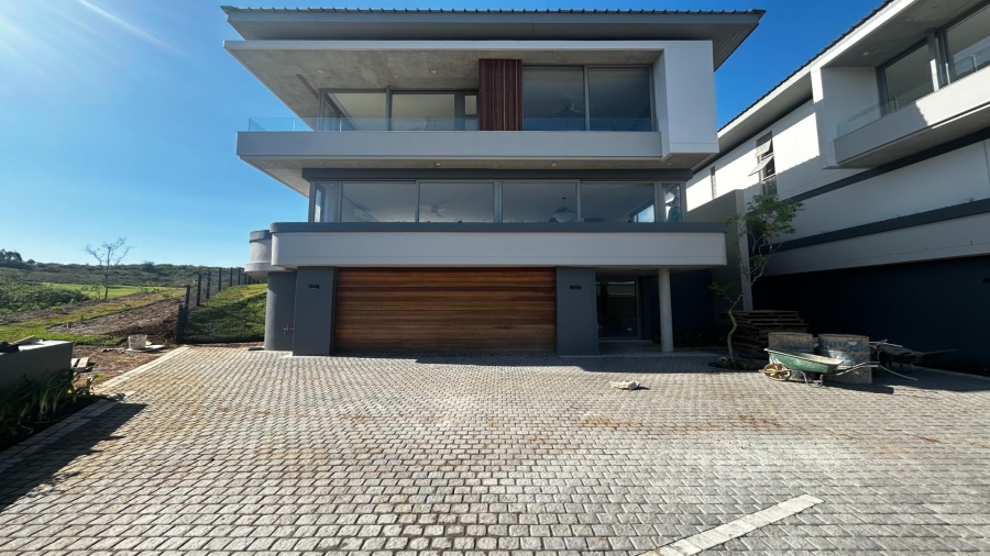 To Let 4 Bedroom Property for Rent in Zimbali Lakes Resort KwaZulu-Natal