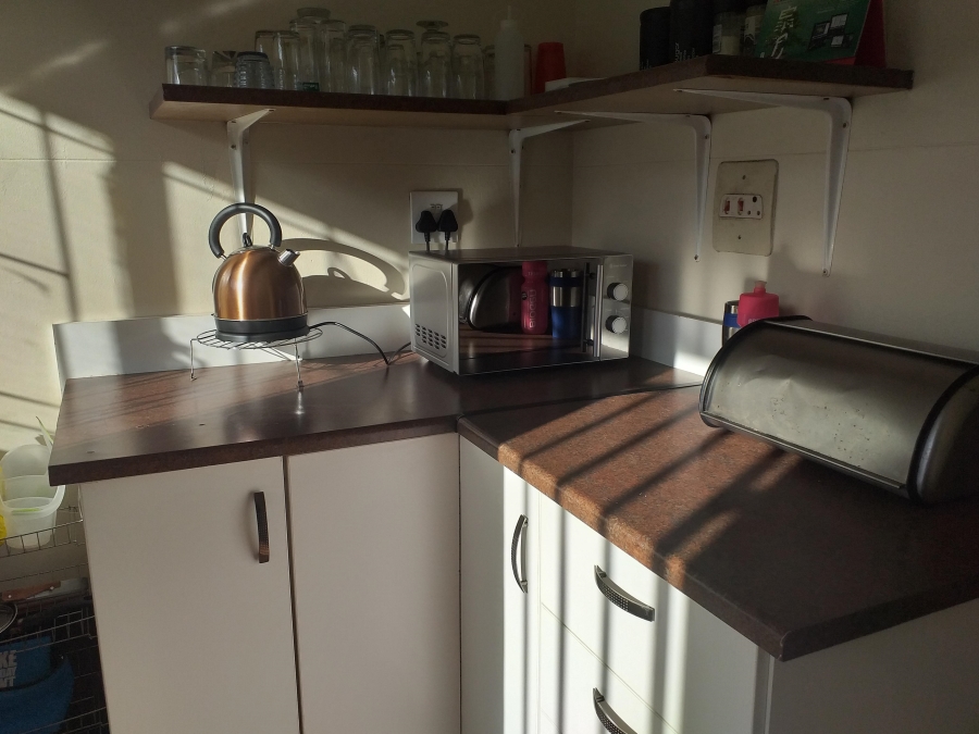 To Let 1 Bedroom Property for Rent in Warner Beach KwaZulu-Natal