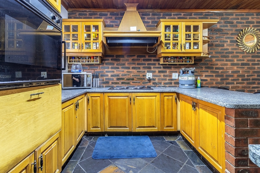 3 Bedroom Property for Sale in Dawncliffe KwaZulu-Natal