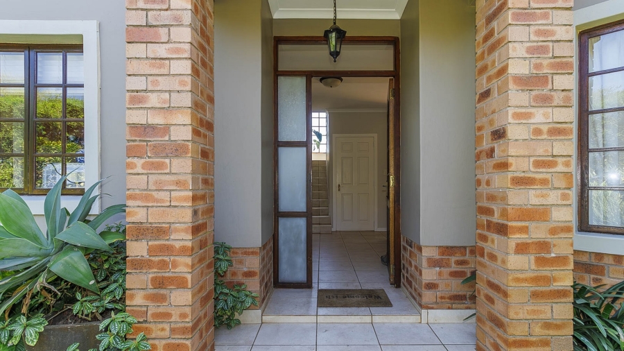 4 Bedroom Property for Sale in Clifton Hill Estate KwaZulu-Natal