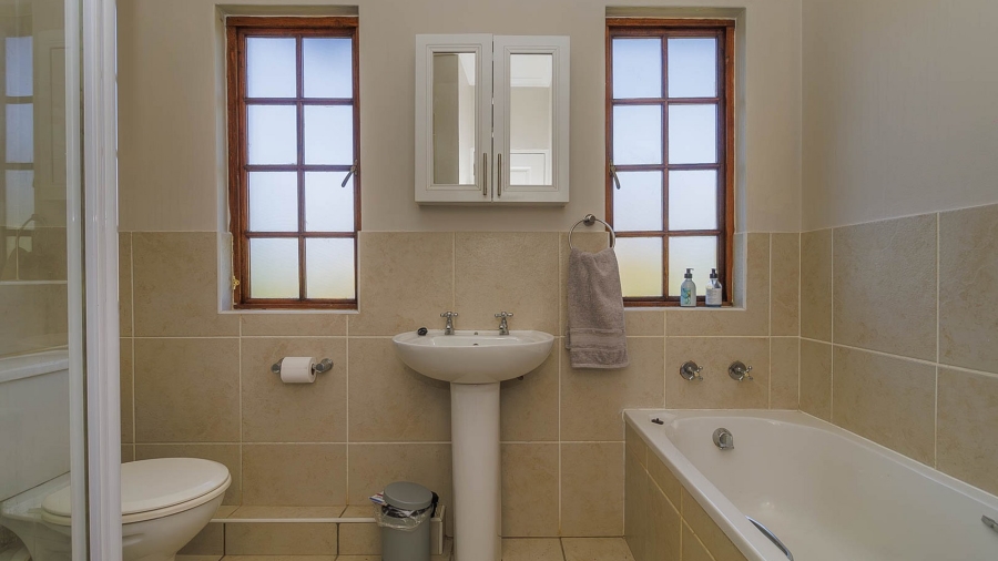 4 Bedroom Property for Sale in Clifton Hill Estate KwaZulu-Natal