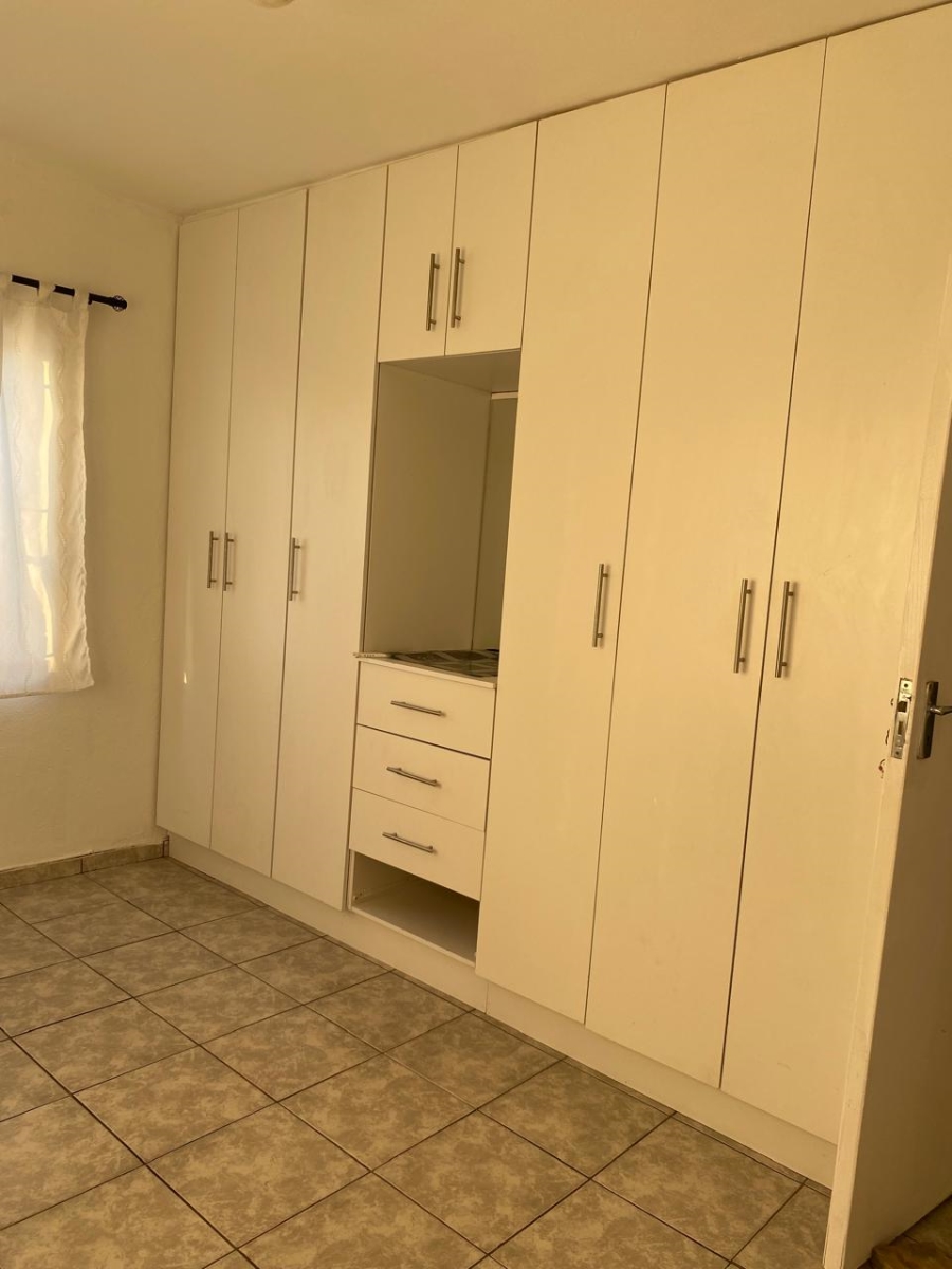 2 Bedroom Property for Sale in Reservoir Hills KwaZulu-Natal