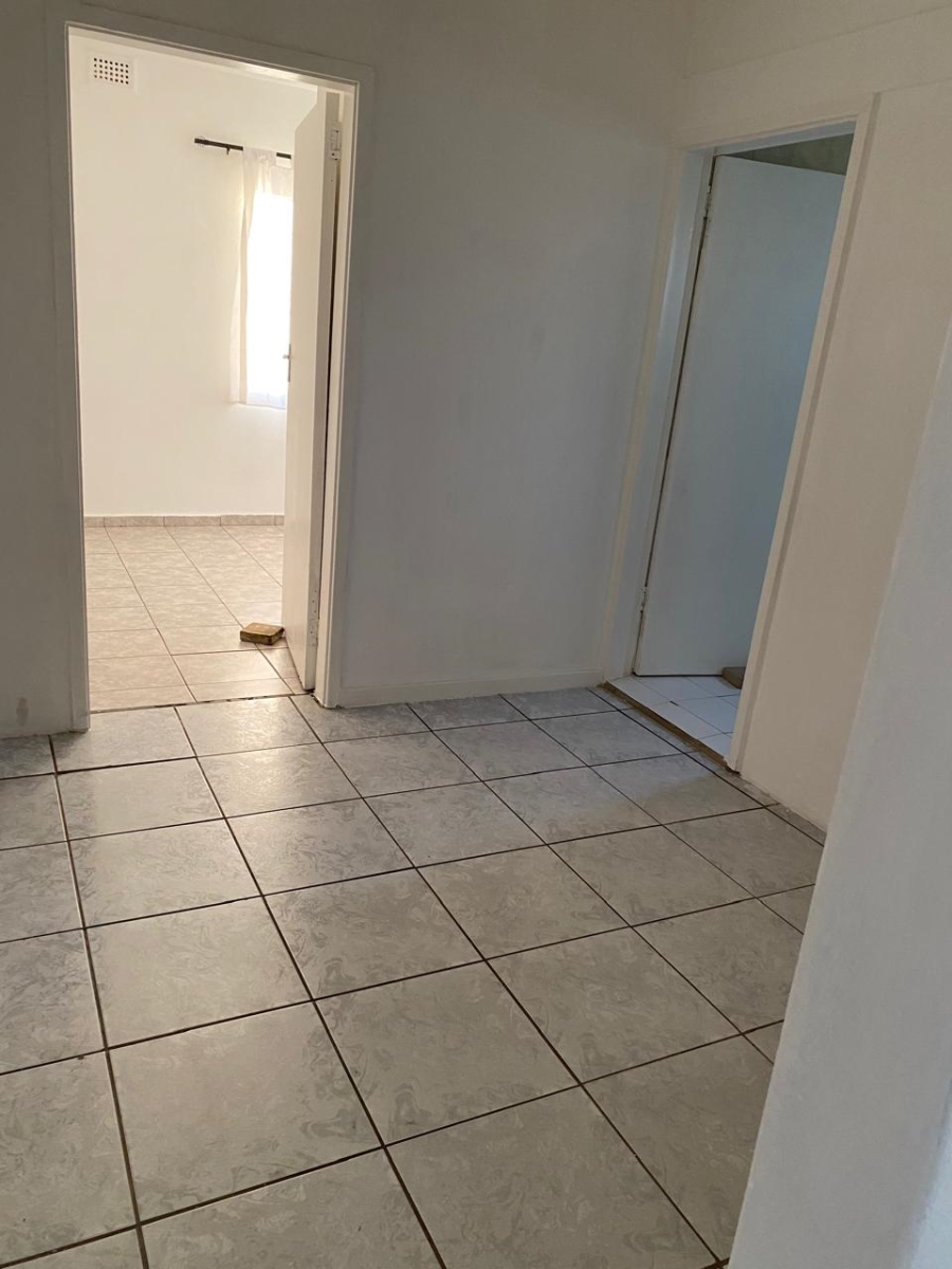 2 Bedroom Property for Sale in Reservoir Hills KwaZulu-Natal