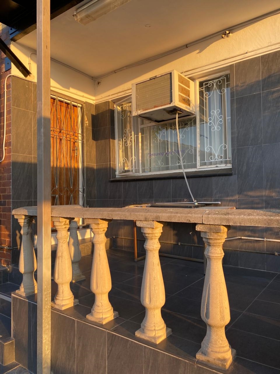 2 Bedroom Property for Sale in Reservoir Hills KwaZulu-Natal