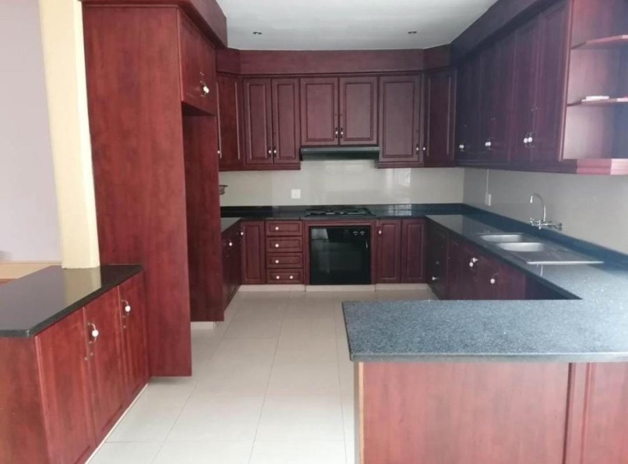 2 Bedroom Property for Sale in Glenwood KwaZulu-Natal