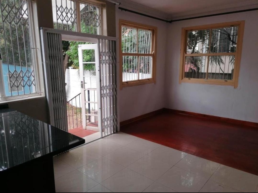 2 Bedroom Property for Sale in Glenwood KwaZulu-Natal