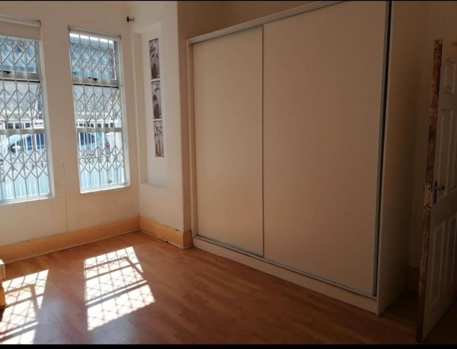 2 Bedroom Property for Sale in Glenwood KwaZulu-Natal