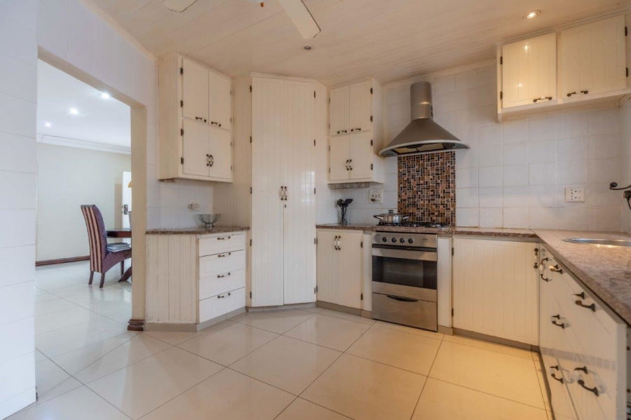 3 Bedroom Property for Sale in Dawncliffe KwaZulu-Natal