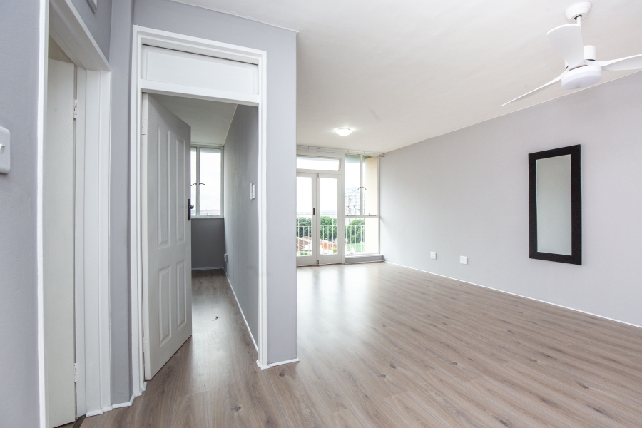 1 Bedroom Property for Sale in Glenwood KwaZulu-Natal