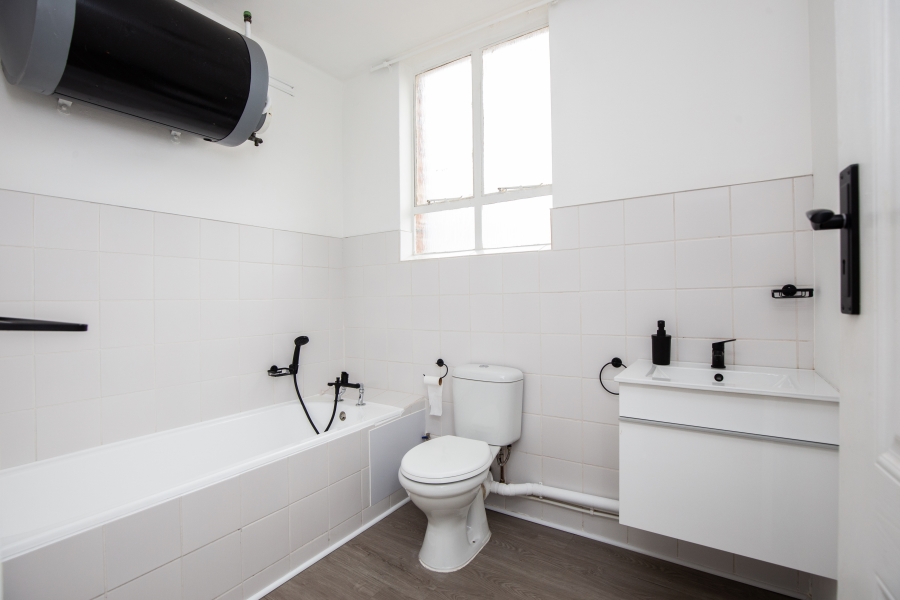 1 Bedroom Property for Sale in Glenwood KwaZulu-Natal