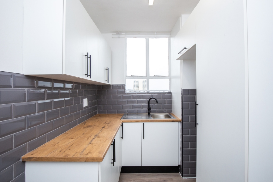 1 Bedroom Property for Sale in Glenwood KwaZulu-Natal