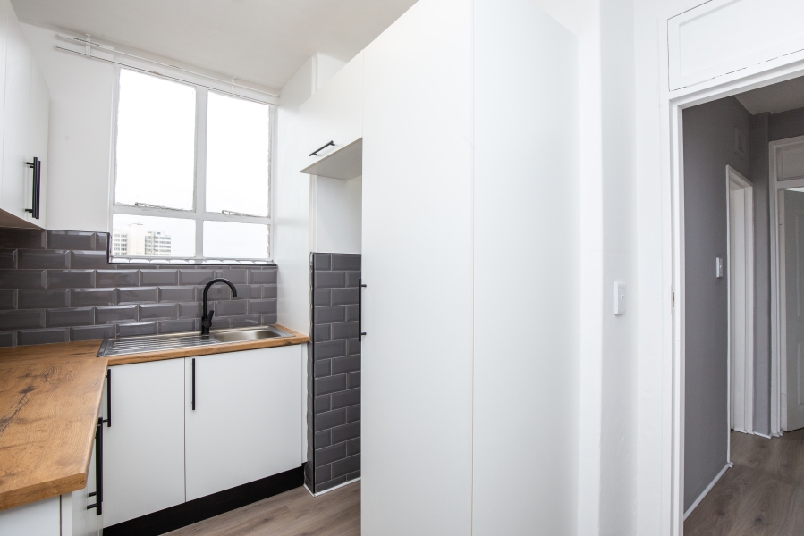 1 Bedroom Property for Sale in Glenwood KwaZulu-Natal