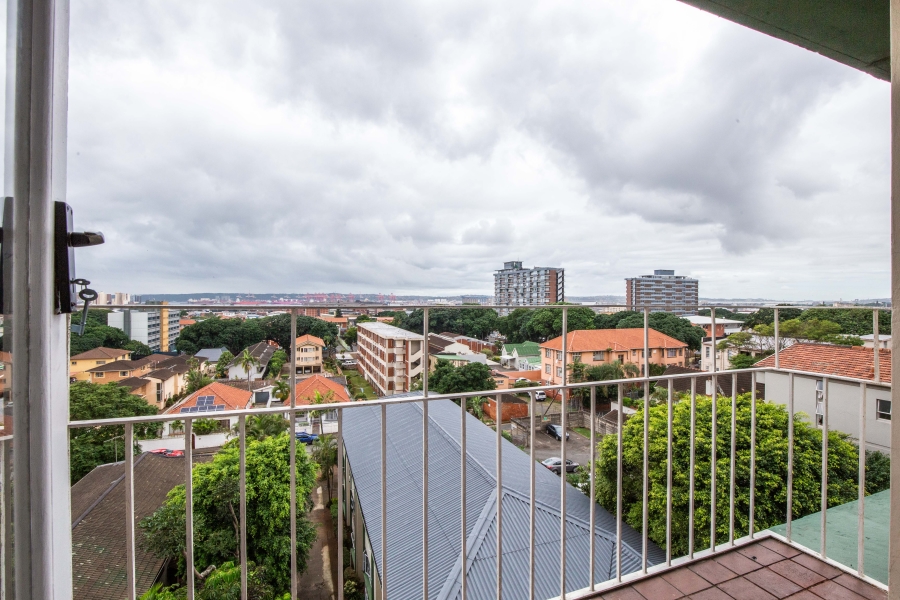 1 Bedroom Property for Sale in Glenwood KwaZulu-Natal