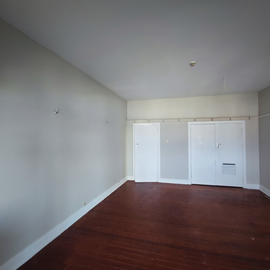 2 Bedroom Property for Sale in Esplanade KwaZulu-Natal