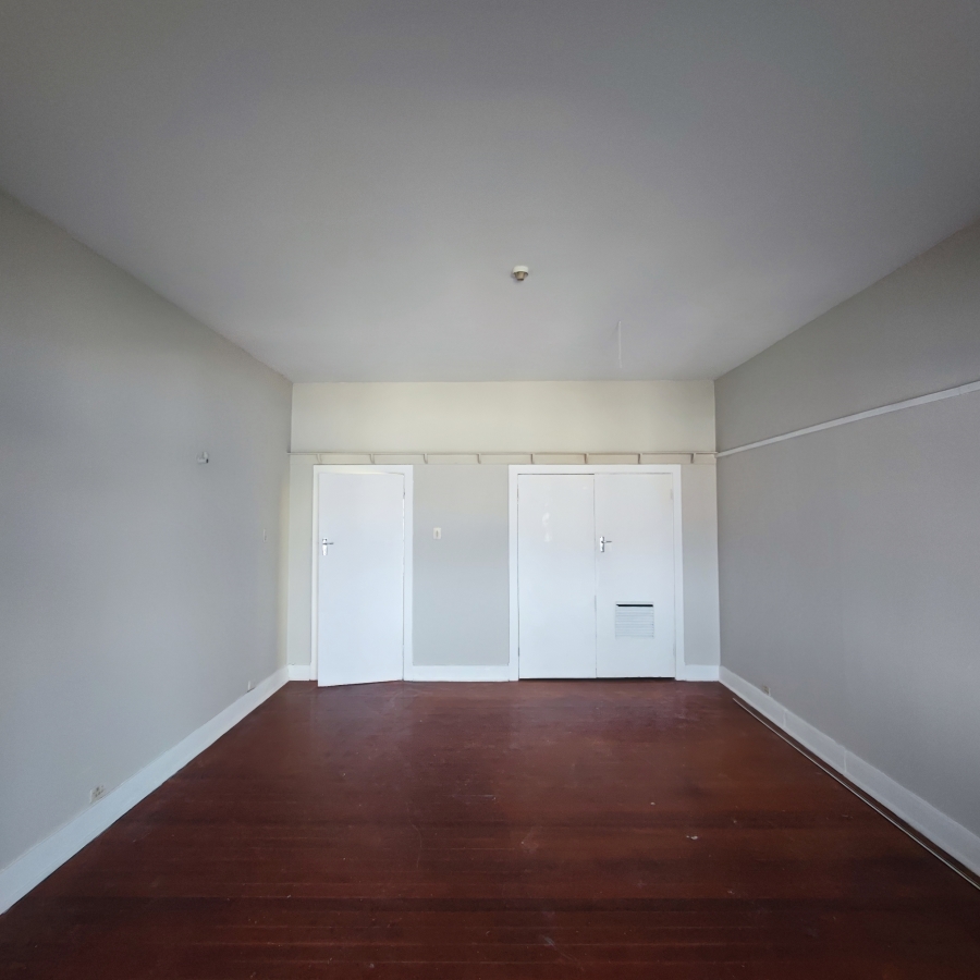 2 Bedroom Property for Sale in Esplanade KwaZulu-Natal