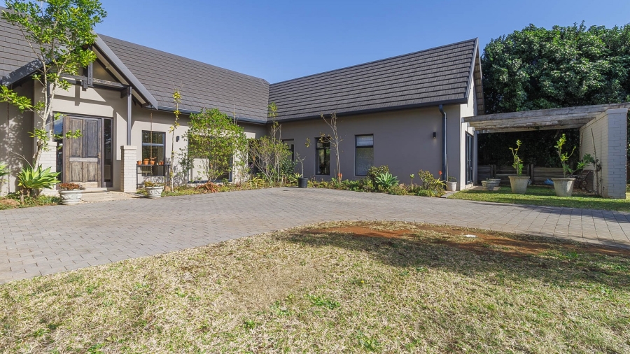 4 Bedroom Property for Sale in Cotswold Downs Estates KwaZulu-Natal