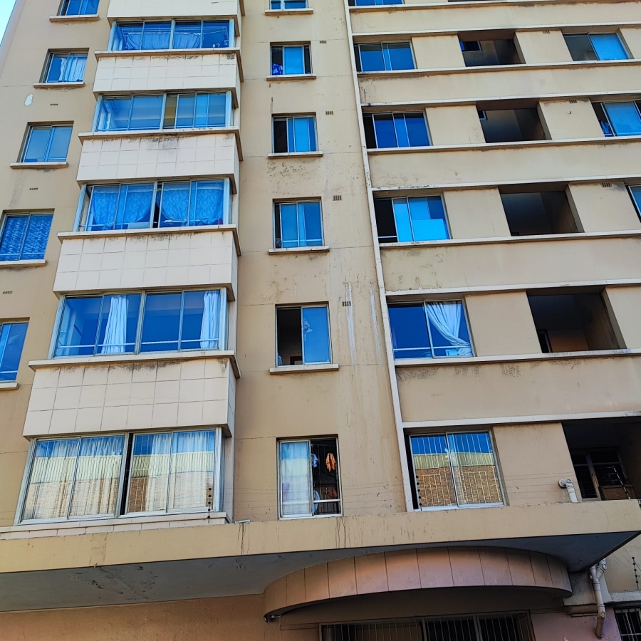 2 Bedroom Property for Sale in Durban Central KwaZulu-Natal