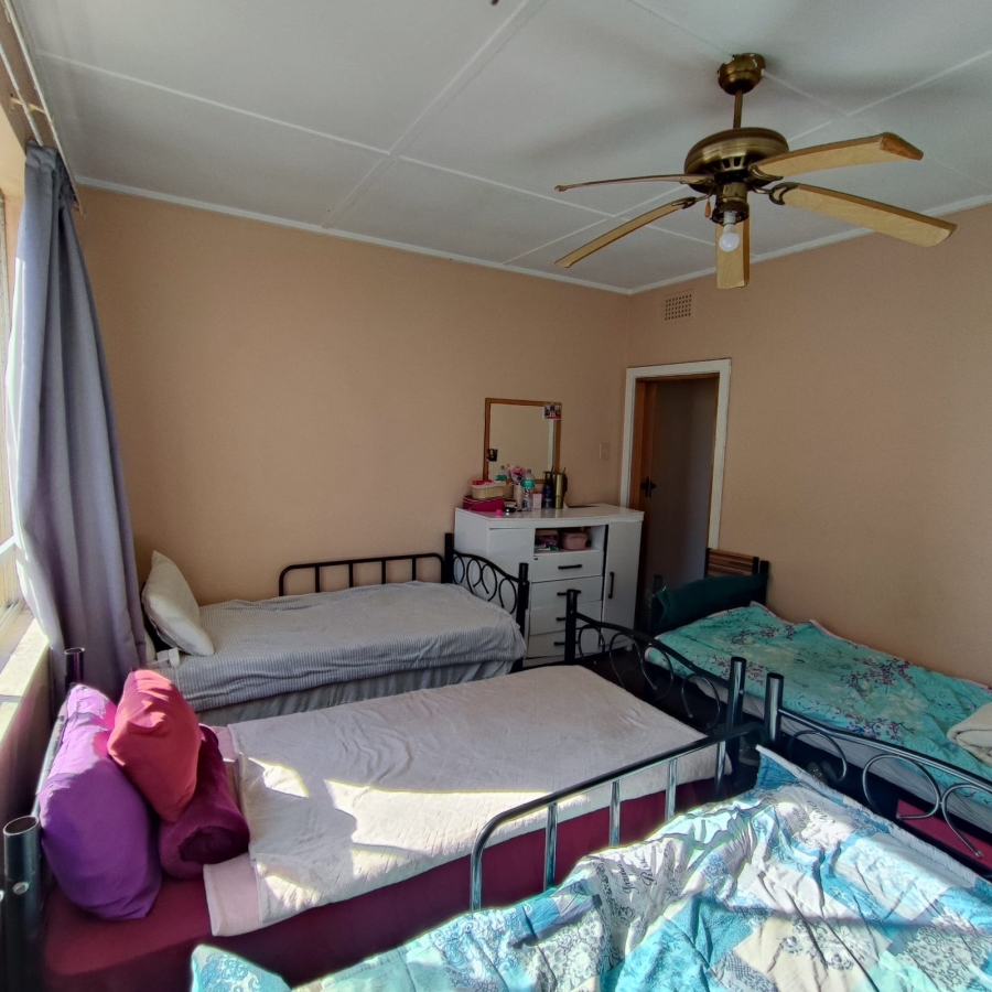 2 Bedroom Property for Sale in Durban Central KwaZulu-Natal