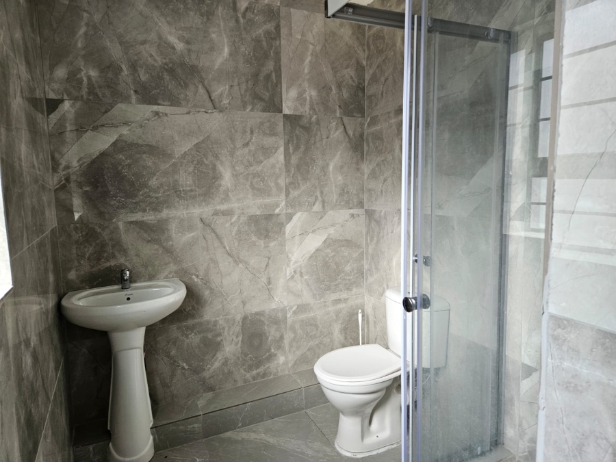 To Let 2 Bedroom Property for Rent in St Winifreds KwaZulu-Natal