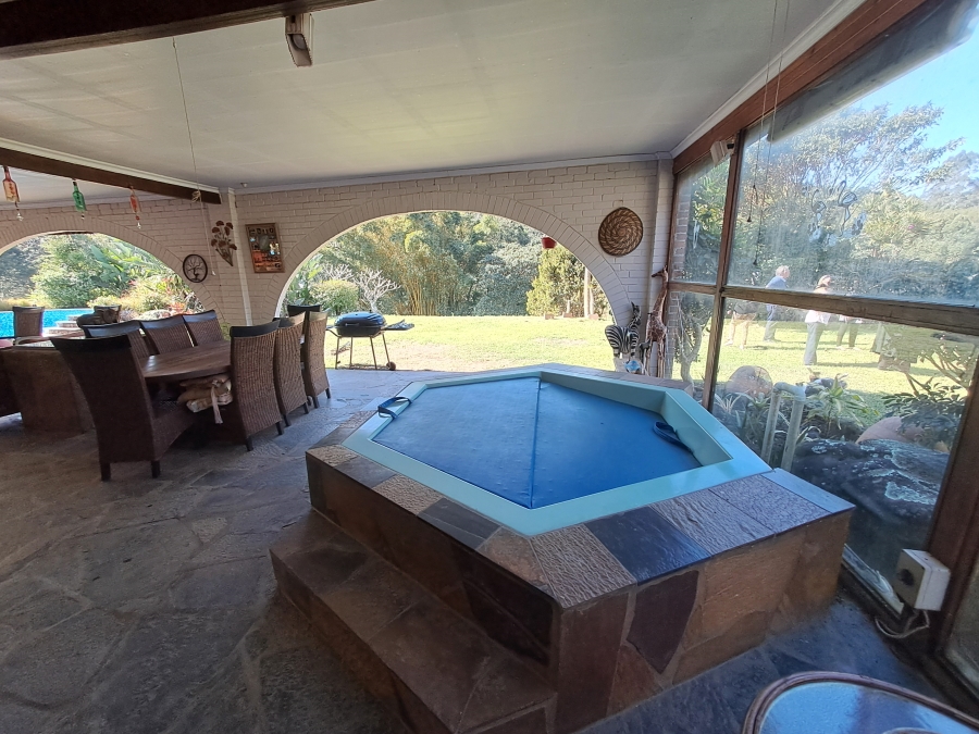 3 Bedroom Property for Sale in Waterfall KwaZulu-Natal
