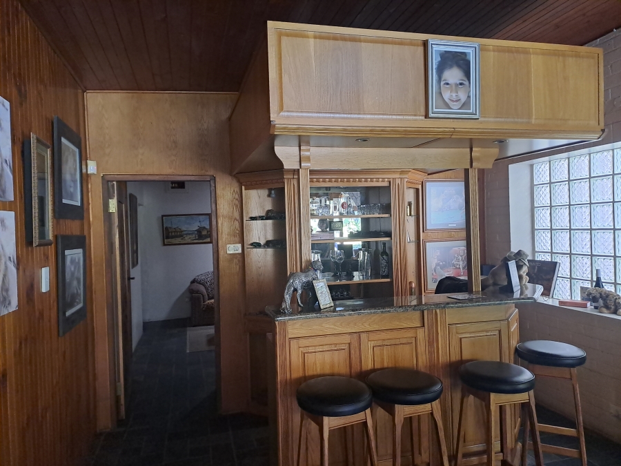 3 Bedroom Property for Sale in Waterfall KwaZulu-Natal